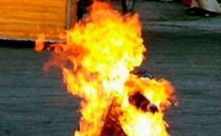 Prokurorluq 52 yaşlı Bakı sakininin özünə qəsd etməsi ilə bağlı araşdırma aparır