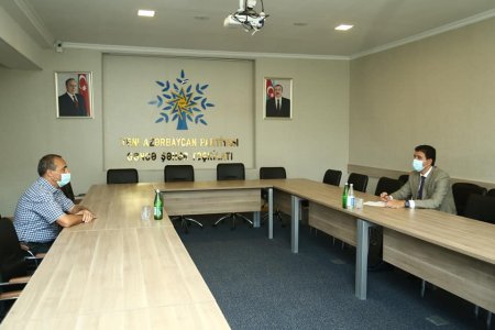 38 saylı Nizami İkinci (Gəncə) seçki dairəsindən Milli Məclisə deputat seçilmiş Naqif Həmzəyev seçiciləri ilə növbəti görüşünü keçirib
