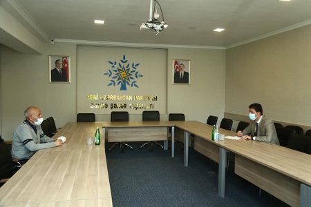 38 saylı Nizami İkinci (Gəncə) seçki dairəsindən Milli Məclisə deputat seçilmiş Naqif Həmzəyev seçiciləri ilə növbəti görüşünü keçirib
