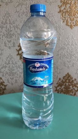 Marketdən “Badamlı” aldı, içindən dezinfeksiya məhlulu çıxdı - FOTO