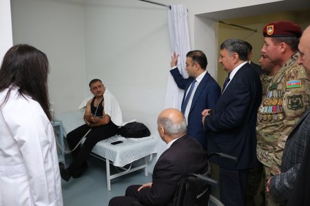 Reabilitasiya kursu keçən müharibə əlilləri ilə növbəti görüş olub