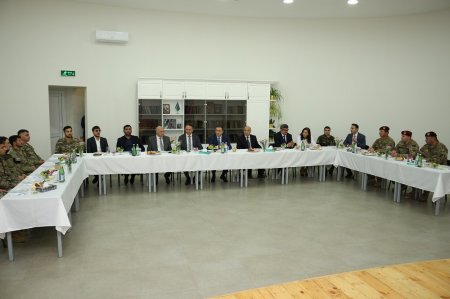 Reabilitasiya kursu keçən müharibə əlilləri ilə növbəti görüş olub