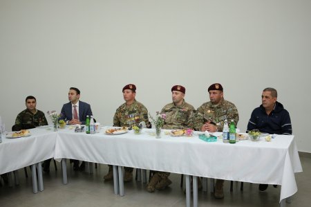 Reabilitasiya kursu keçən müharibə əlilləri ilə növbəti görüş olub