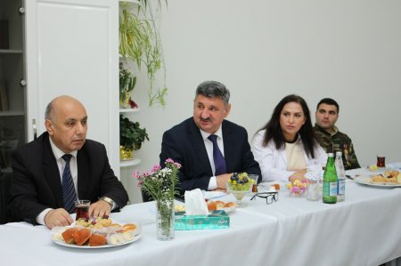 Reabilitasiya kursu keçən müharibə əlilləri ilə növbəti görüş olub