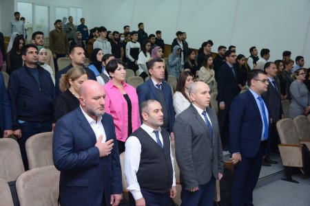 “Əbədiyyət yolu” kitabının təqdimat mərasimi keçirilib